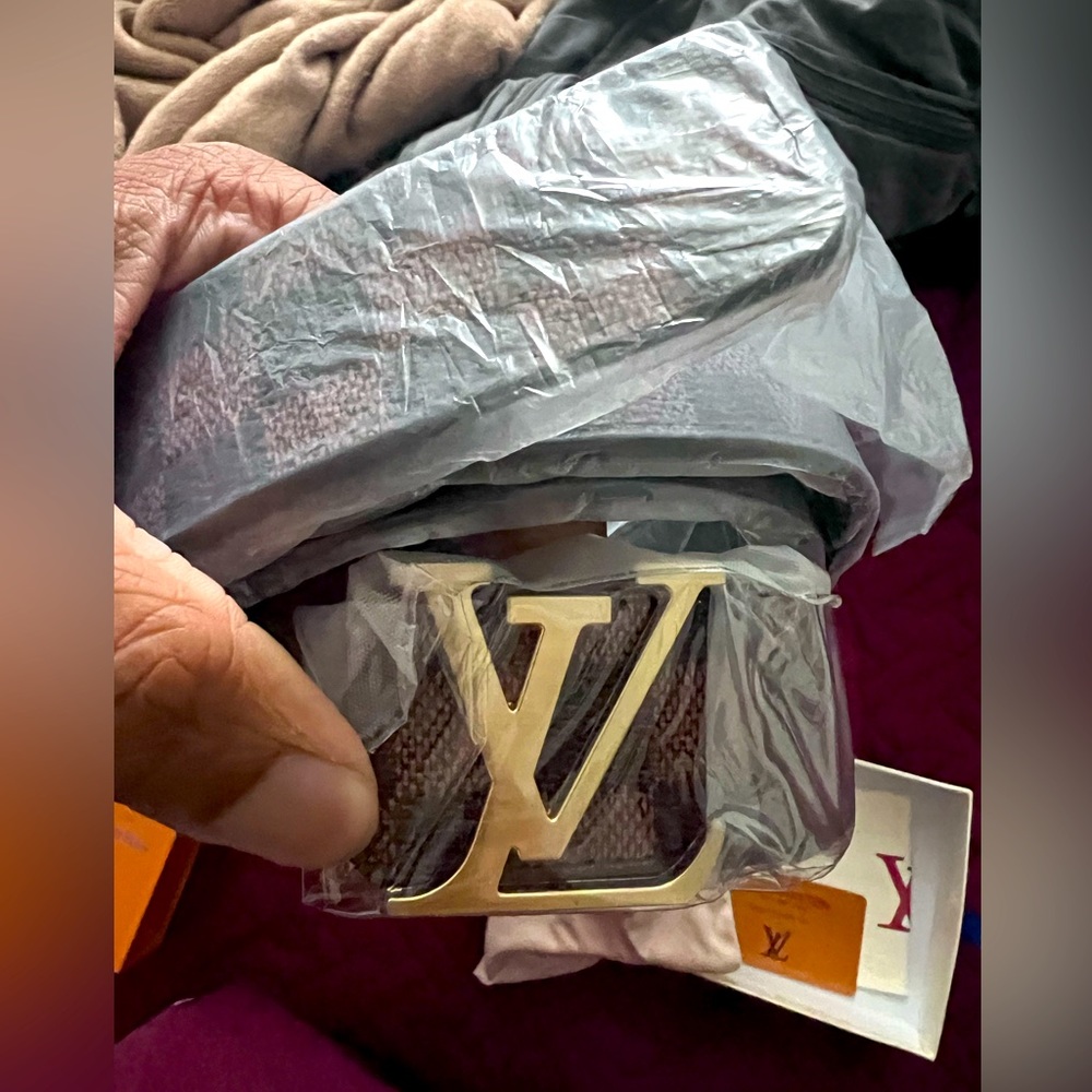 Men’s LV brown belt checkered pattern